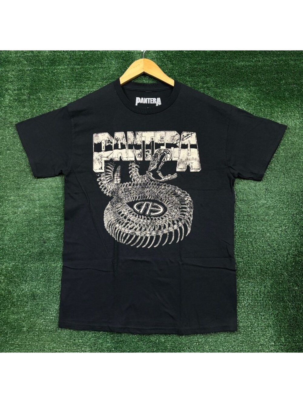 Pantera Snake T-Shirt Size Medium